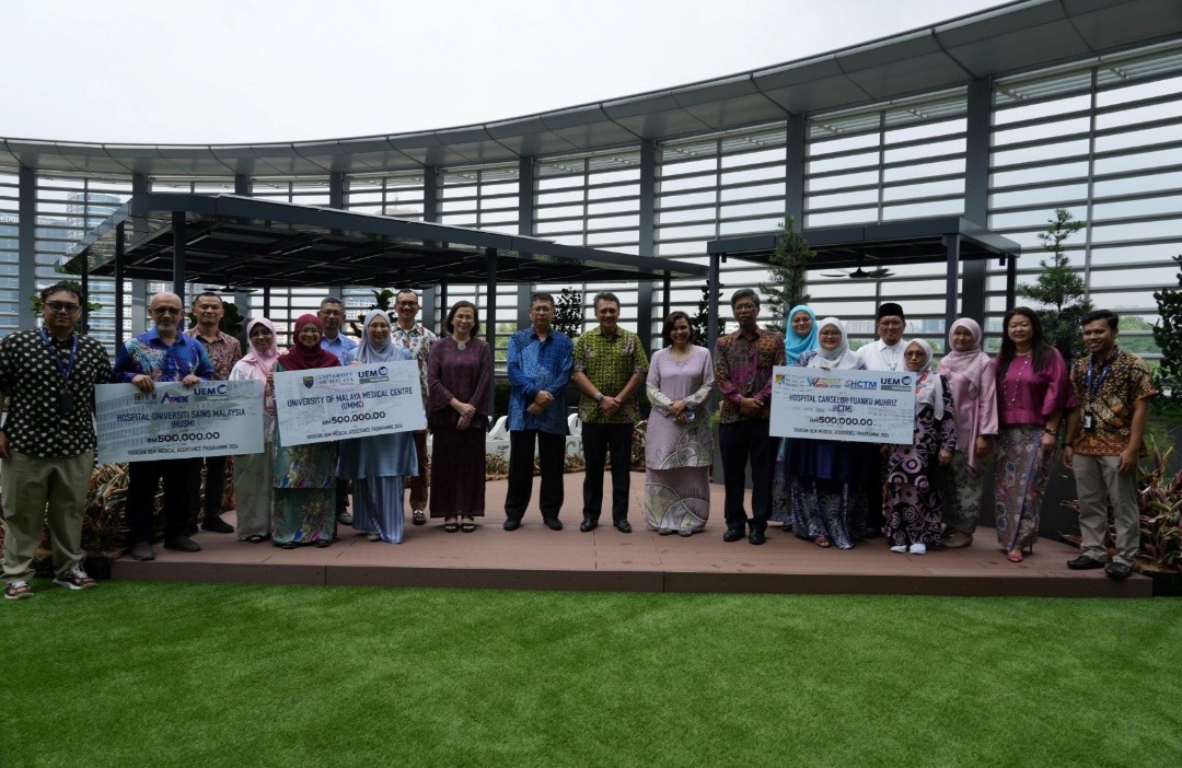 majlis penyerahan yuem 1